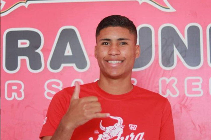 Pemain muda asing Madura United asal Brasil, Robert Junior Rodrigues Santos.