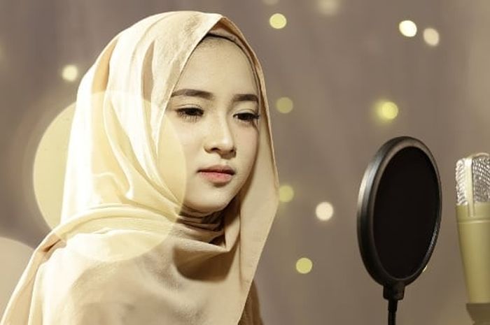 Lirik Lagu 'Fatimah Az Zahra' - Sabyan Featuring Hanin Dhiya - Sonora.id