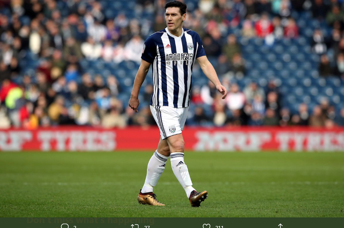 Gareth Barry resmi pensiun setelah mengantarkan West Bromwich Albion promosi ke Premier League.