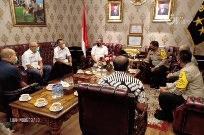 PT Liga Indonesia Baru (LIB)  melakukan kunjunga ke Polda Metri Jaya, Jumat (4/9/2020) sore.