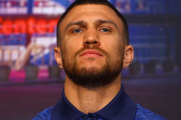 Juara tinju kelas ringan, Vasyl Lomachenko.