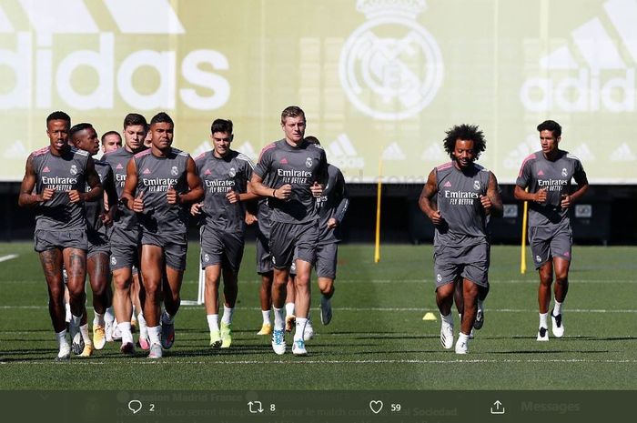Para pemain Real Madrid saat berlatih bersama.