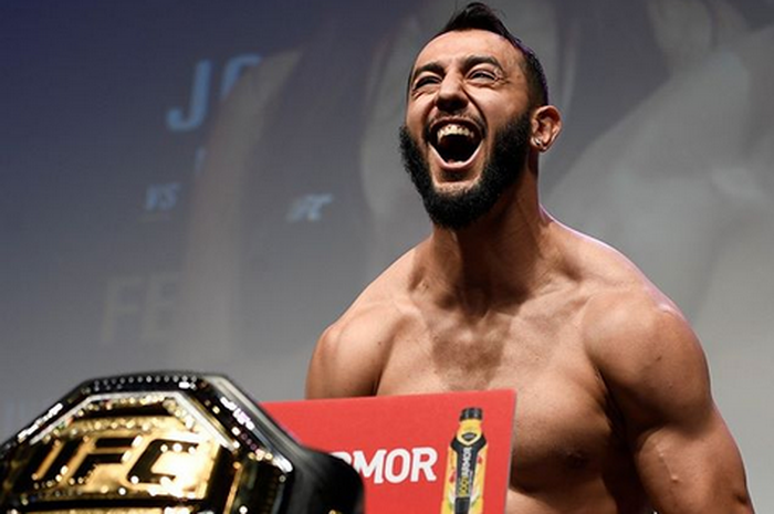 Petarung asal Amerika Serikat, Dominick Reyes yang bakal tampil pada UFC 253 (27/9/2020) pagi WIB, melawan Jan Blachowicz.