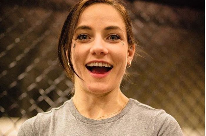 Petarung UFC, Jessica-Rose Clark.