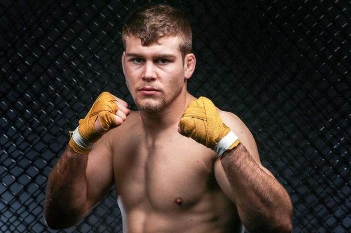 Jake Matthews, mengalahkan idolanya, Diego Sanchez, di UFC 253, Minggu (27/9/2020) WIB.