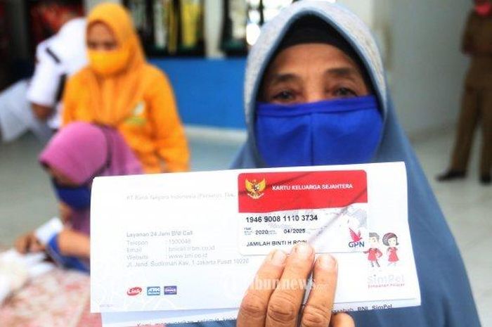 Mau Dapat Bansos 500 Ribu Setiap Bulan Dan Banyak Bantuan Lainnya Simak Cara Mudah Buat Kartu Keluarga Sejahtera Berikut Ini Semua Halaman Hits