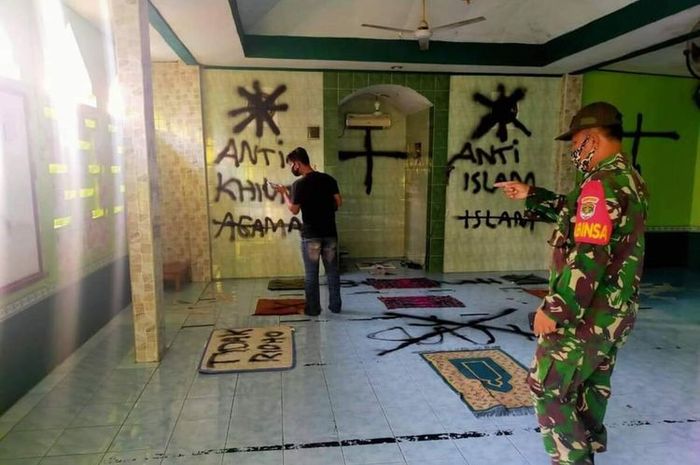 Viral Aksi Vandalisme di Masjid  Tanggerang Tembok  Dicoret 