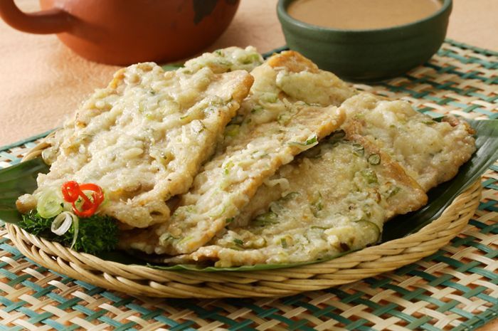 Sajian tempe mendoan untuk camilan di rumah