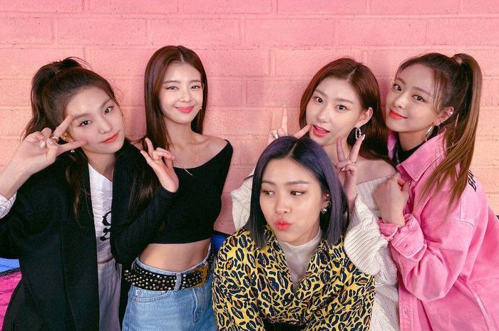 Lirik Lagu Be In Love - ITZY, Lengkap dengan Terjemahan Indonesia