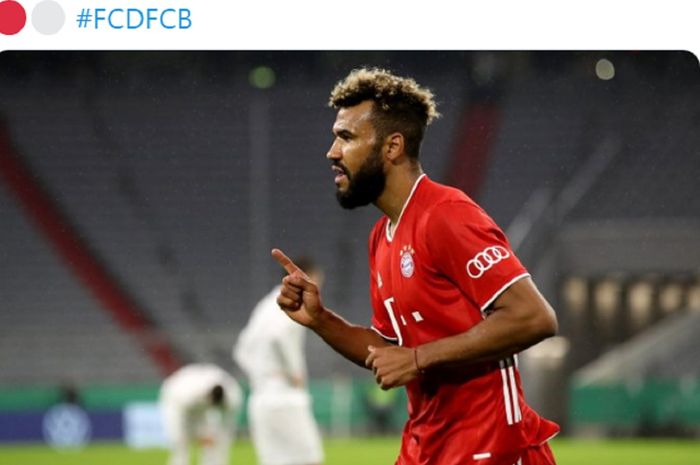 Eric Maxim Choupo-Moting, melakukan selebrasi usai mencetak gol ke gawang FC Dueren, dalam putaran pertama DFB Pokal 2020-2021.