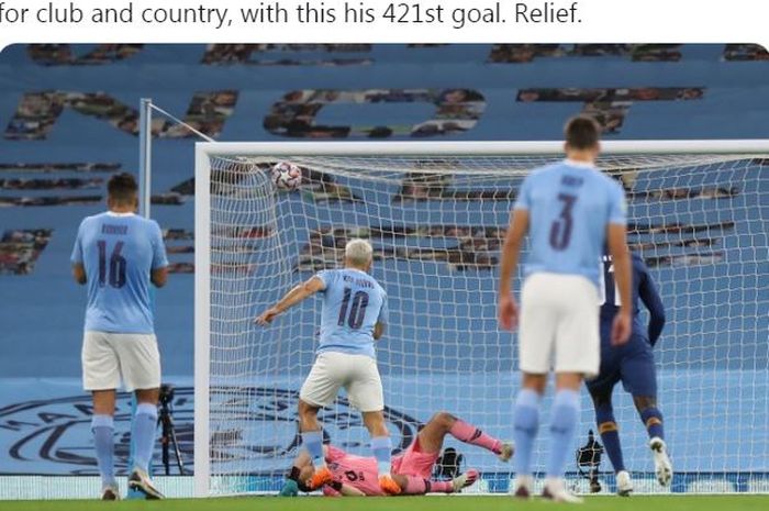 Striker Manchester City, Sergio Aguero, mengakhiri puasa terlama saat membawa timnya comeback mencetak tiga gol dalam laga Grup C Liga Champions kontra Porto di Stadion Etihad.