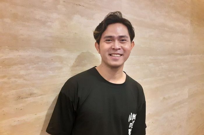 Lirik Lagu 'Mencari Cinta Sejati' yang Dipopulerkan Cakra ...