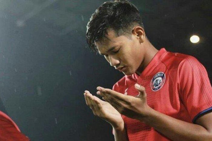 Pemain muda Arema FC, Titan Agung Bagus.