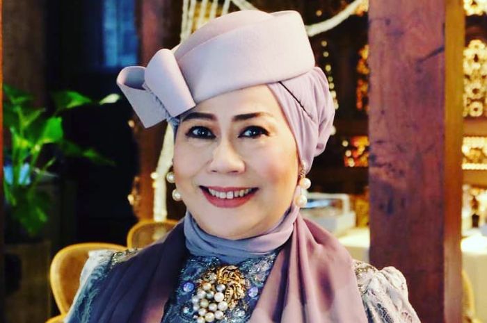Peringati Hari Pahlawan, Dewi Yull Bongkar Silsilah Keluarga dan Sosok