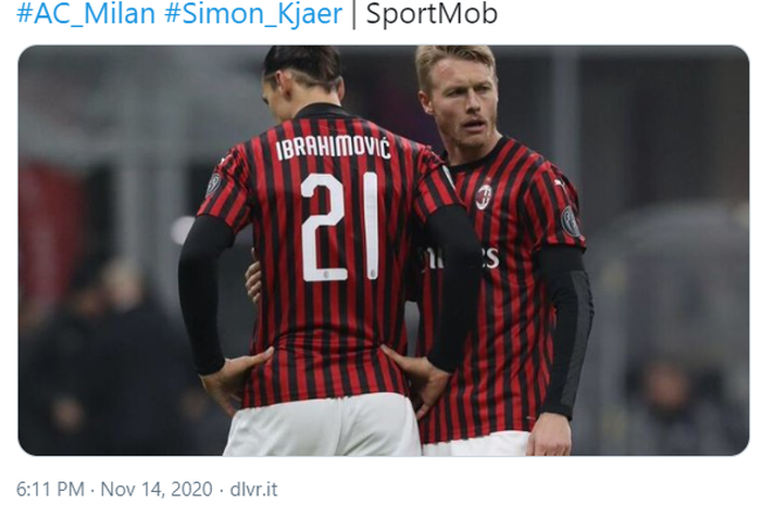 Bek AC Milan, Simon Kjaer (kanan) dan Zlatan Ibrahimovic dalam sebuah pertandingan.