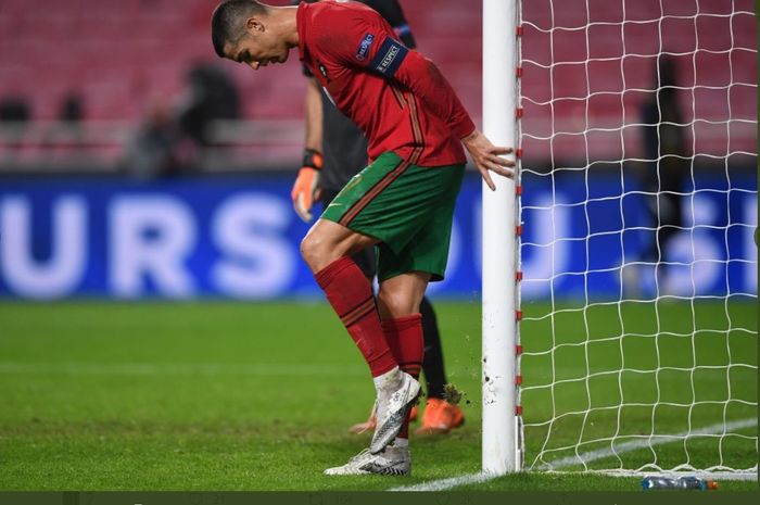 Cristiano Ronaldo gagal mencetak gol dalam laga Portugal vs Prancis di UEFA Nations League, Sabtu (14/11/2020) di Lisabon.