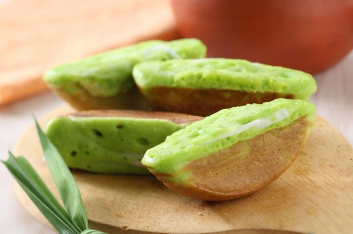 Pukis Pandan Kelapa Muda