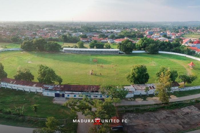 Markas Baru Madura United, Stadion R Soenarto Hadiwidjojo, Pamekasan.