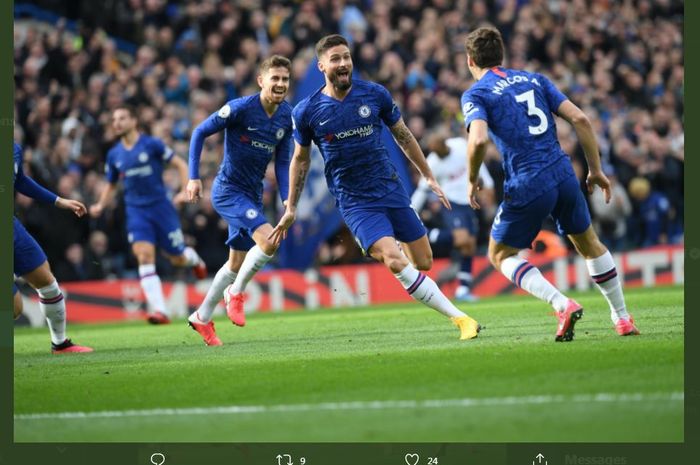 Olivier Giroud (tengah) merayakan gol Chelsea ke gawang Tottenham Hotspur dalam laga di Stamford Bridge, 22 Februari 2020.