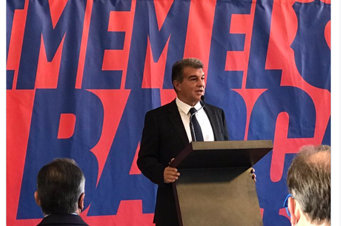 Joan Laporta saat mempresentasikan pencalonannya untuk pemilihan presiden klub Barcelona yang akan dihelat pada 24 Januari 2021.