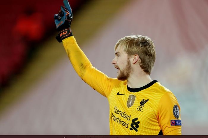 Juergen Klopp membeberkan alasan dirinya lebih memilih Caoimhin Kelleher daripada Adrian untuk menggantikan Alisson Becker.