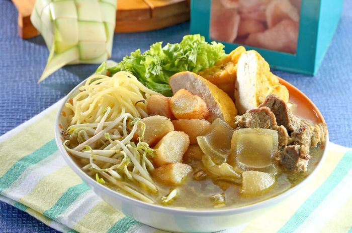 Ilustrasi tahu kikil, menu makan siang enak di Lumajang, Jawa Timur.