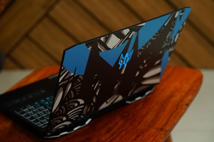 Acer Predator Helios 300 X Darbotz.