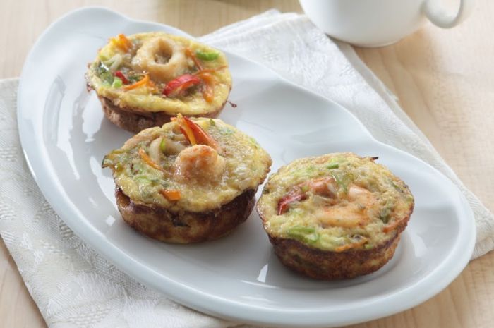 Resep Mudah Mini Omelet Seafood, Cocok Dijadikan Sarapan Besok! Bobo
