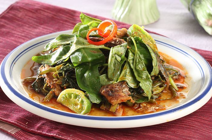 Tumis Kangkung Ikan Peda