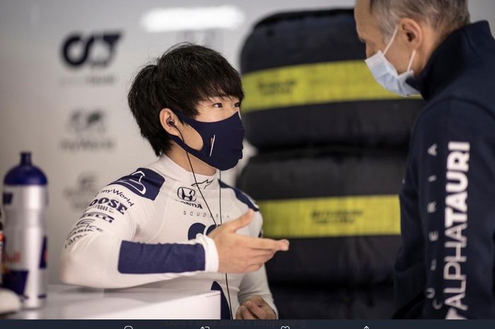 Pembalap Jepang, Yuki Tsunoda, resmi bergabung dengan tim Scuderia AlphaTauri pada Formula 1 musim 2021.