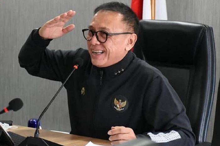 Ketua Umum PSSI Mochamad Iriawan menyikapi penolakan AFC dan protes Persipura Jayapura soal penetapan Persija Jakarta sebagai wakil Indonesia ke Piala AFC 2021.