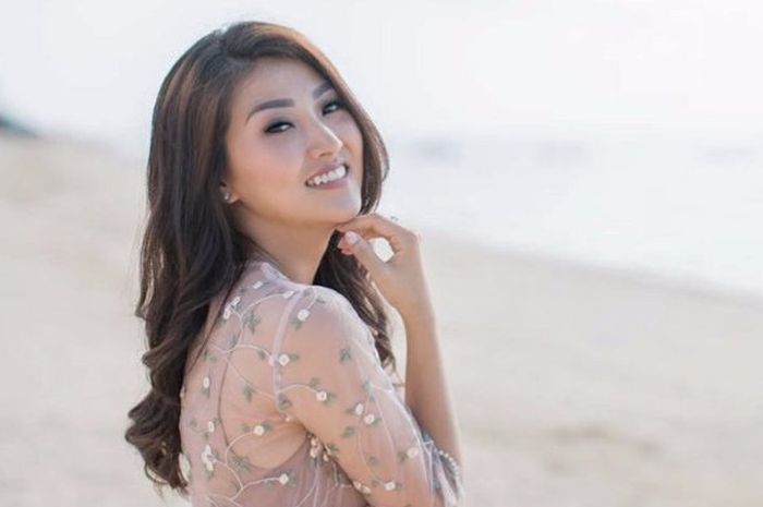 Selama Ini Rumah Tangganya dengan Ruben Onsu Harmonis, Siapa Sangka