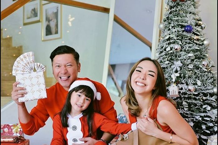 Kebersamaan Gading Marten dan Gisella Anastasia