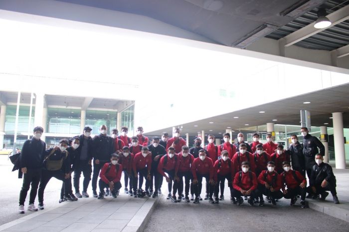 Rombongan timnas U-19 Indonesia yang tiba di Spanyol pada Minggu (27/12/2020).