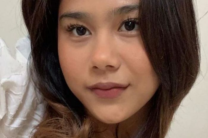 Lirik Lagu â€˜Taruhâ€™ Milik Nadin Amizah, Aku punya harapan