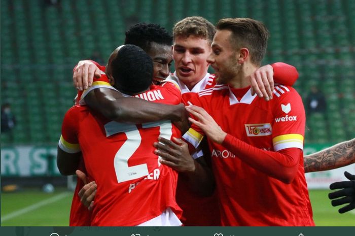 Union Berlin, merayakan gol dalam laga Bundesliga melawan Werder Bremen, Sabtu (2/1/2021) di Weserstadion. 