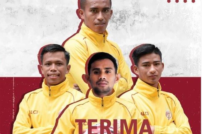 Sandrian (tengah) turut masuk daftar pencoretan dari skuad  Sriwijaya FC.