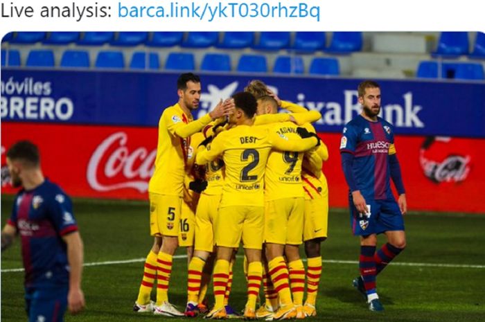 Para pemain Barcelona merayakan gol ke gawang Huesca pada laga pekan ke-17 Liga Spanyol 2020-2021 pada Minggu (3/1/2021) waktu setempat atau Senin pukul 03.00 WIB.