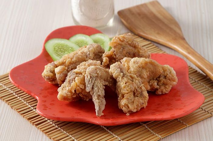 Ayam goreng balut putih telur