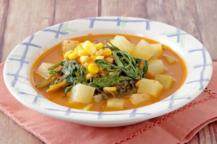 Sayur Kangkung Kuah Merah