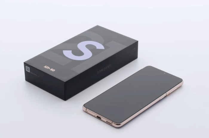 Alasan Samsung Tidak Bekali Charger dan Earphone di Galaxy ...