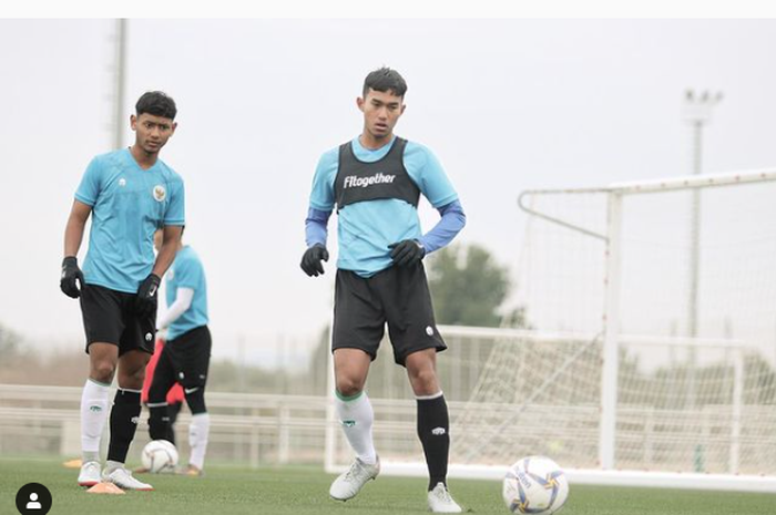 Bek Semen Padang, Muhammad Fadhil Aditya Aksah saat menjalani pemusatan latihan (TC) timnas U-19 Indonesia, di Spanyol.