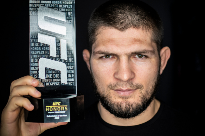 Khabib Nurmagomedov memberikan pujian kepada satu pihak dari UFC terkait gelaran main event UFC Vegas 57.