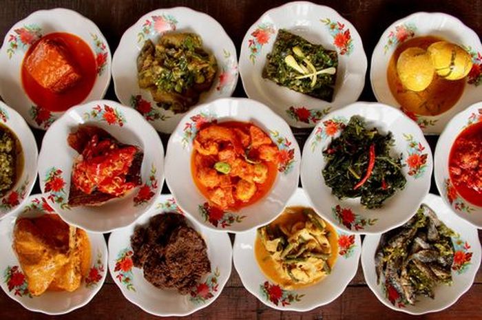 5 Alasan Mengapa Masakan Padang Khas Minang Dicintai Masyarakat Tanah