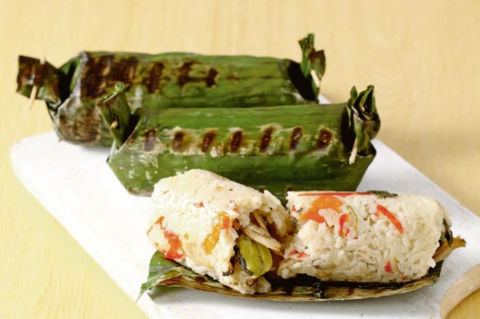 Nasi Bakar Teri Kencur