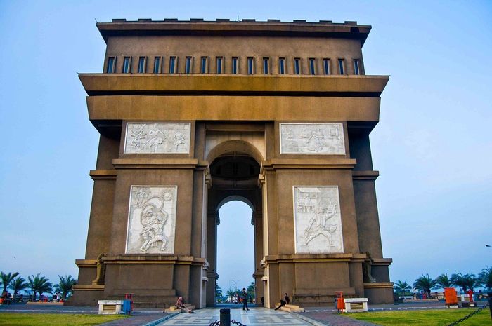 Tempat Wisata di Indonesia yang Mirip dan Enggak Kalah Menarik dari