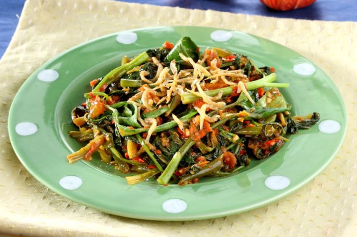 Tumis Kangkung Teri Rica-rica