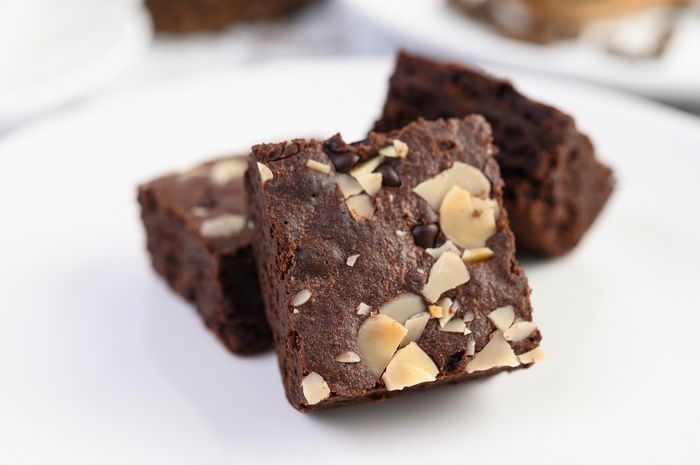 Salah Satunya Pakai Rice Cooker, Ini 3 Cara Membuat Brownies Tanpa