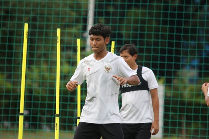 Pemain Persija Jakarta, Salman Alfarid tengah menjalani pemusatan latihan di timnas U-22 Indonesia