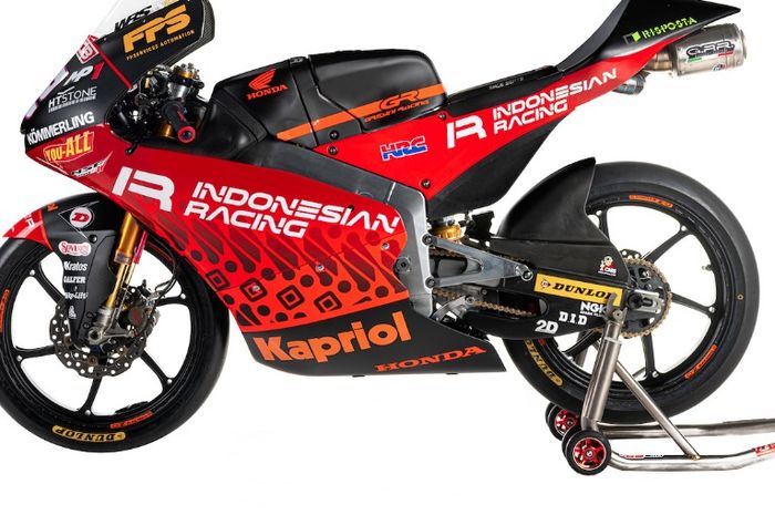 Tim Gresini Racing mengenalkan motor balap dengan motif batik pada bagian tubuh untuk ajang balap Moto3 2021.